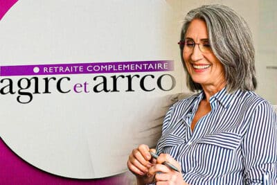 agirc arrco retraitees femme souriante